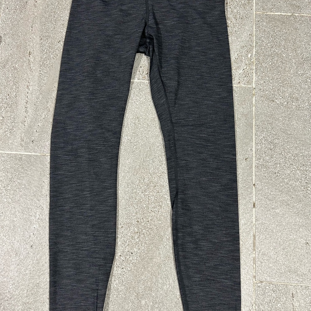 Lululemon gray color Leggings